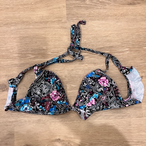 SHADE & SHORE Cute floral bikini (size M) - Picture 5 of 6